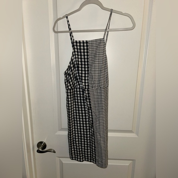 American Eagle Outfitters Dresses & Skirts - American Eagle Black and White Checked Pinafore Dress. Size small